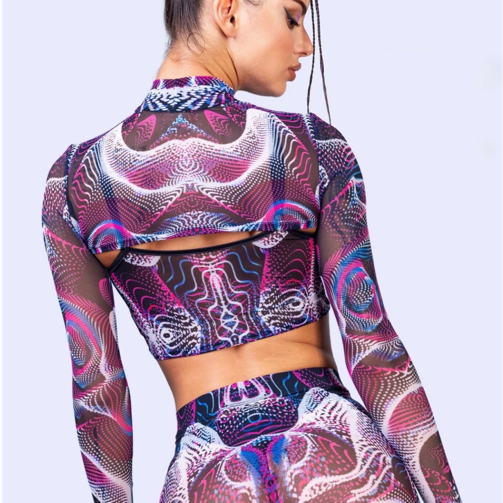 Badinka Pant, Top, and Shrug Set - Picture 3 of 4